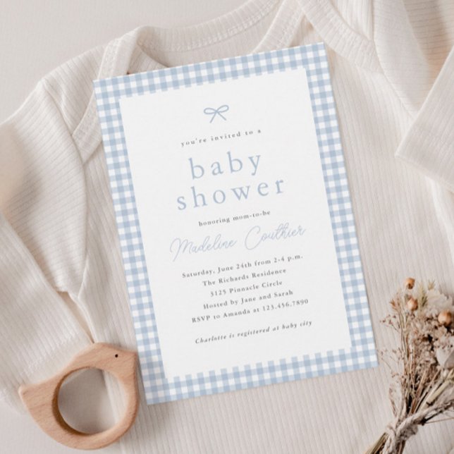 Chuva de Bebê Meninos Azul Poeirento Simples Elega (Gingham check dusty blue budget boys baby shower invitations.)