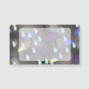 Chuva e guarda-chuvas