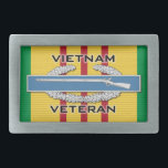 CIB do veterinário de Vietnam<br><div class="desc">Crachá de infantaria de combate (CIB) sobre a fita do serviço de Vietnam</div>