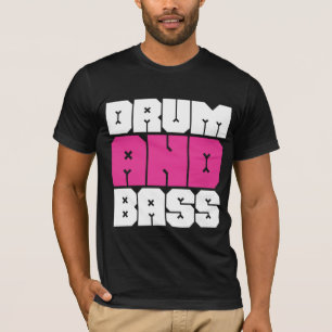 Cilindro e t-shirt da música do baixo