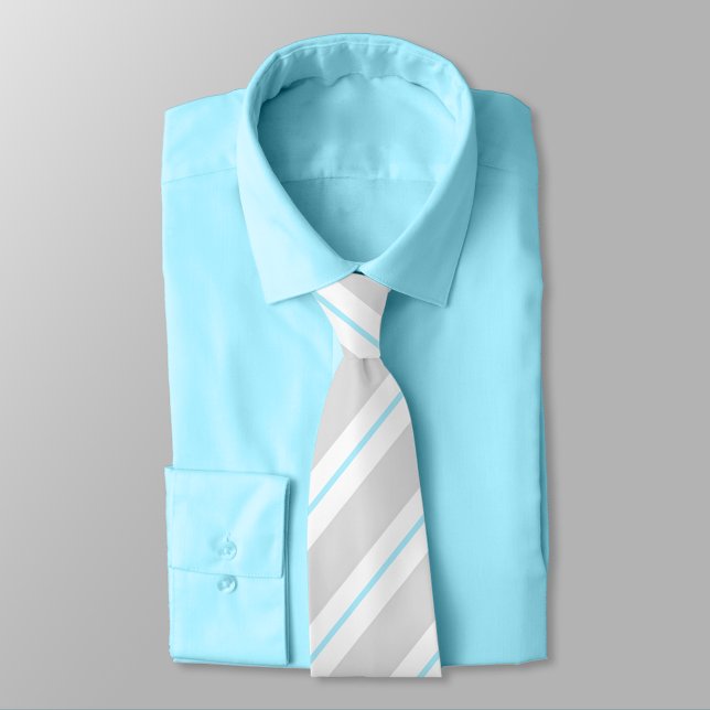 Cinzas, Azul Diamante e Gravata Branca de Pescoço (Grey, Diamond Blue, and White Striped Necktie on Blue Shirt)