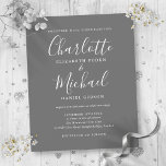 Cinzas Orçamentárias E Convite De Casamento De Scr<br><div class="desc">Apresentando nomes de estilo de assinatura,  esta elegante cinza orçamentária e o convite de casamento branco podem ser personalizados com suas informações em caracteres de cinza. Projetado por Thisnotme©</div>