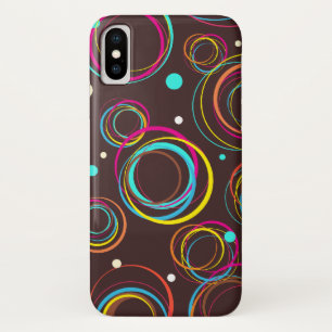 Círculo escondido com várias capas de iphone