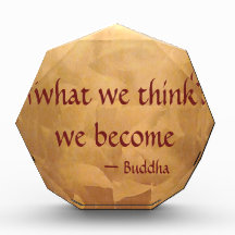 Citação Buda; O Que Pensamos Que Nos Tornamos