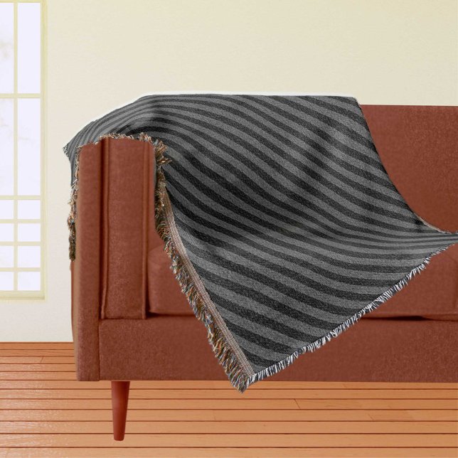 Cobertor Banheta de Estrias Diagonais Pretas e Cinzas (Black and Gray Diagonal Stripes Throw Blanket)