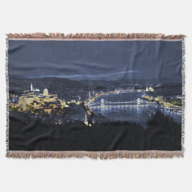 Cobertor Budapeste, Hungria À Noite Jogando Banquete (Frente)