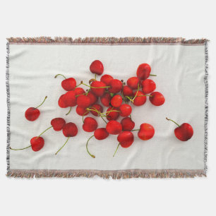 Cobertor Cerejas Vermelhas em Luz Natural em Branco