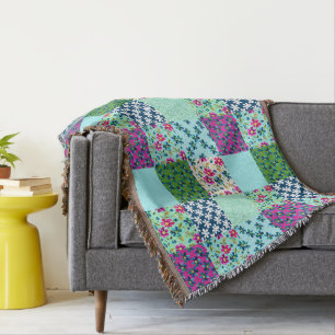 Cobertor Cosmosis-Watercolor Cosmos Floral Cheater Quilt