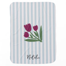 Padrão retrógrado delicioso com uma garota floral