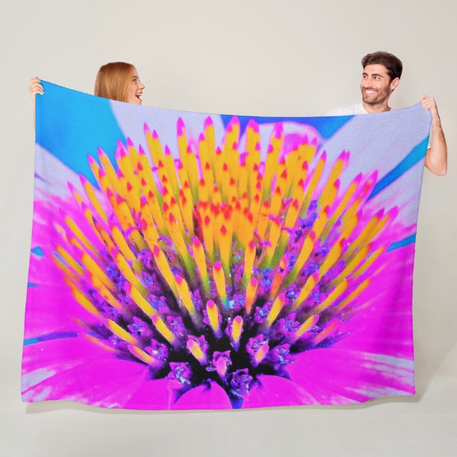 Cobertor De Velo Abstrato Macro Rosa Quente e Amarelo Coneflower (In Situ)