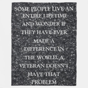 COBERTOR DE VELO ALGUMAS PESSOAS VIVEM UMA VIDA INTEIRA