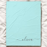 Cobertor De Velo Aqua Blue Teal Modern Script Girly Monographic Nam<br><div class="desc">Nome do Monograma Simples do Teal Azul Aqua e Blanket de Folha Inicial. Isto faz o doce e perfeito aniversário de 16 anos,  casamento,  chá de panela,  aniversário,  chá de fraldas ou festa de solteira presente para alguém que ama luxo de luxo e estilos quíticos.</div>