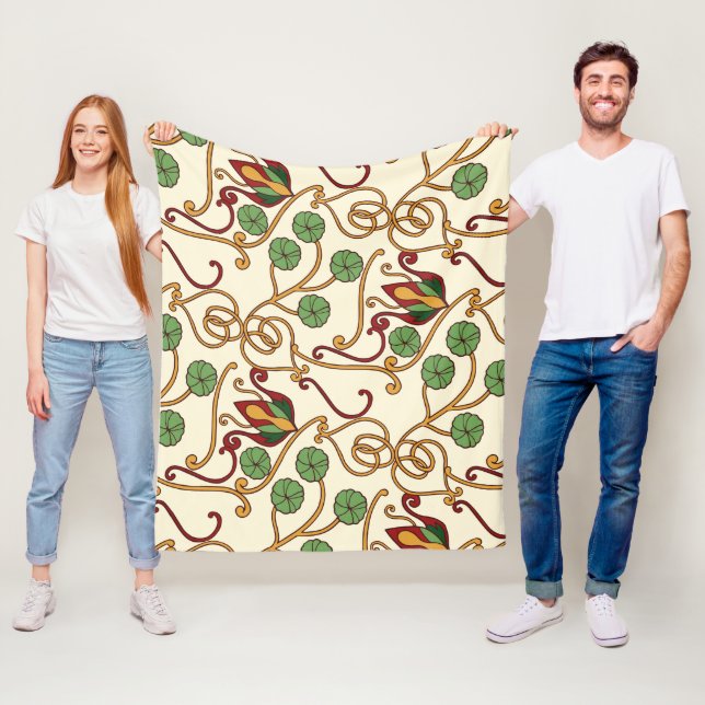 Cobertor De Velo Art Nouveau-inspired floral design (In Situ)