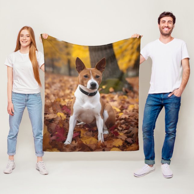 Cobertor De Velo Basenji no outono deixa cair inspiração (In Situ)