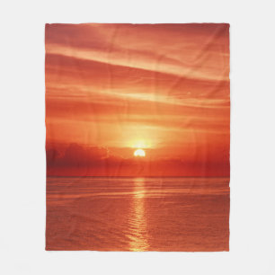 Cobertor De Velo Belo e colorido nascer do sol no mar com dramas