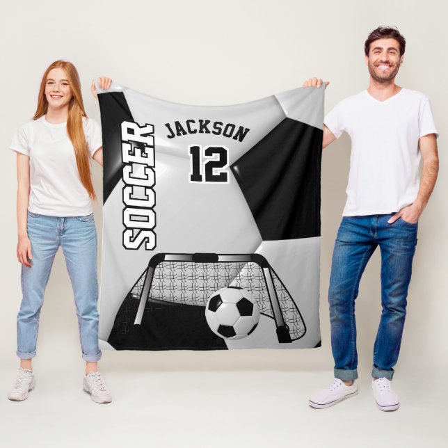 Cobertor De Velo Bola de futebol em preto-e-branco com texto indefi (In Situ)