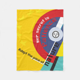 Cobertor De Velo Brahaus geométricos com tipografia