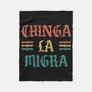 Cobertor De Velo Camisa engraçada Chinga La Migra para homens e mul