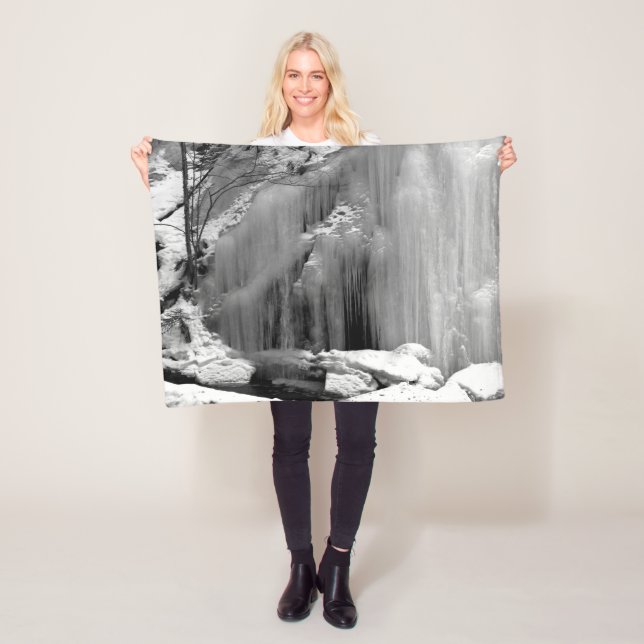 Cobertor De Velo Cascata branca e negra congelada (In Situ)