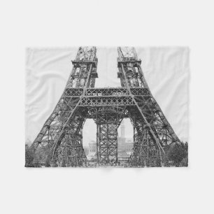 Cobertor De Velo Construção em Torre Eiffel