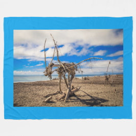 Cobertor De Velo Driftwood trabalho de arte em Hokitika Beach, Nova