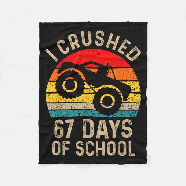Cobertor De Velo Eu Esmaguei 67 Dias De Escola Engraçado Seis Sete  (Frente)