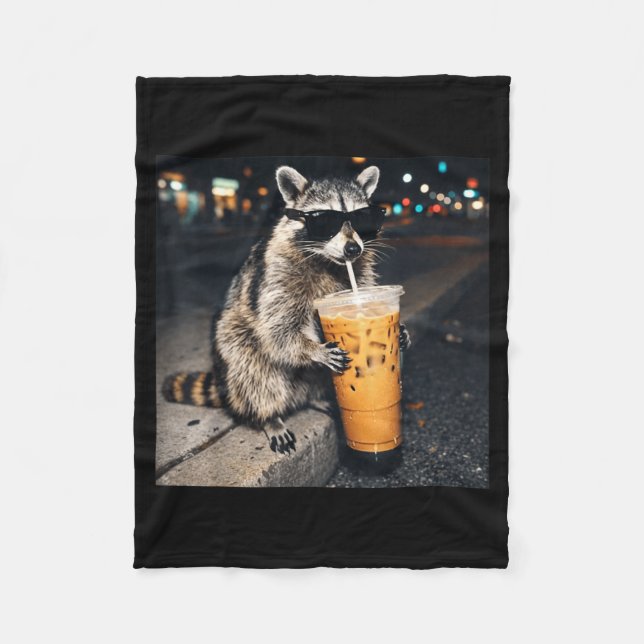 Cobertor De Velo Funny raccoon drinking iced coffee animal meme men (Frente)