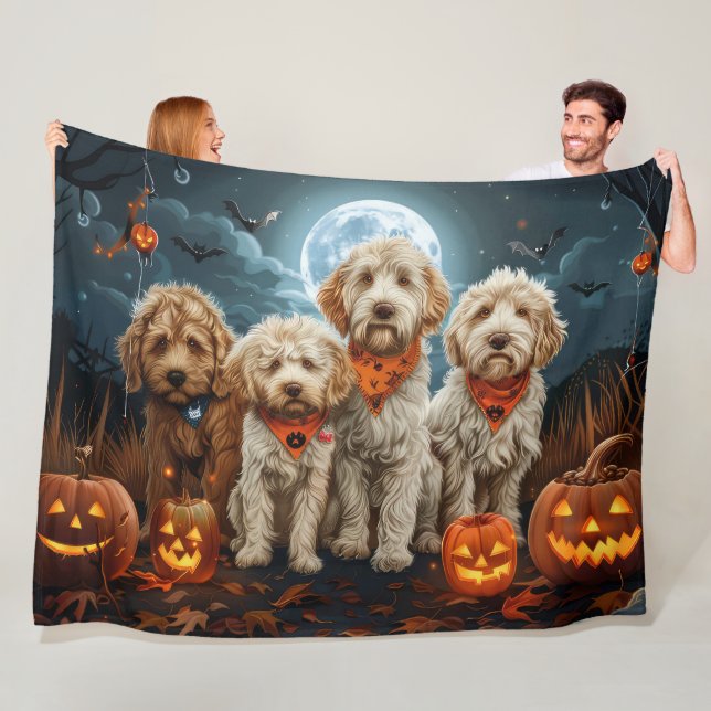 Cobertor De Velo Goldendoodle Halloween Spooky (In Situ)