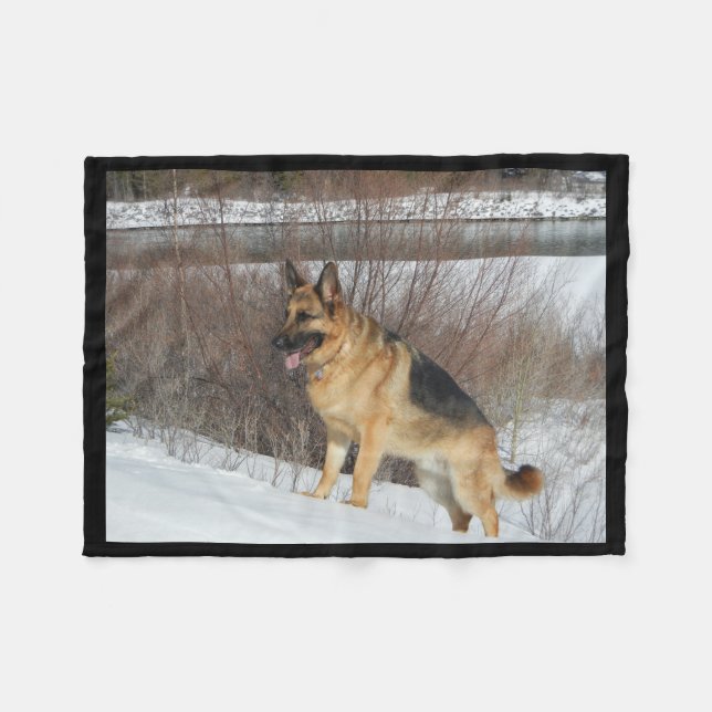 Cobertor De Velo GSD na neve do inverno (Frente (Horizontal))