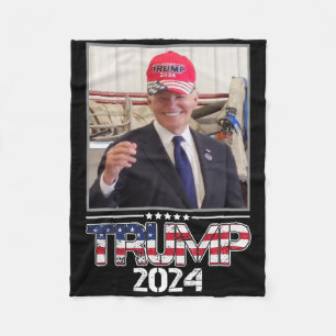 Cobertor De Velo Joe Biden Usando um Chapéu de Trump Eleição 2024 E