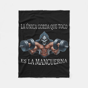 Cobertor De Velo La Unica Gorda Que Agarro Es La Mancuerna Calacas