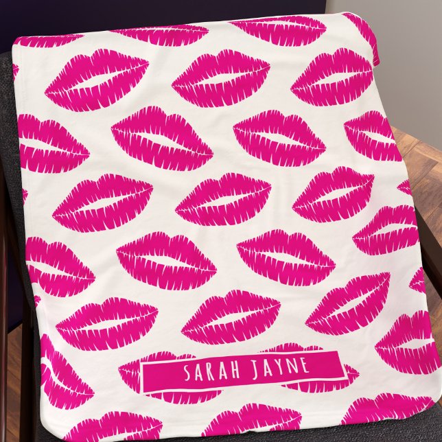 Cobertor De Velo Lábios Rosa Quentes Batom Batom (Pink lipstick pattern fleece blanket with space for your name!)