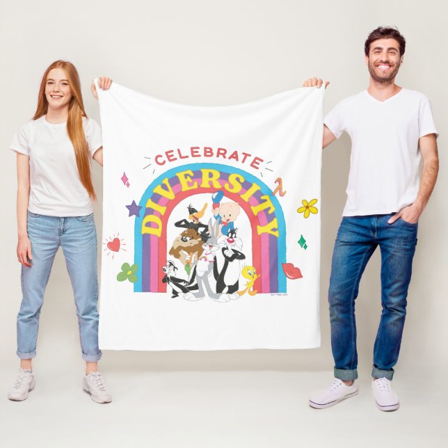 Cobertor De Velo LOONEY TUNES™ - Celebrate Diversity Pride Rainbow (In Situ)