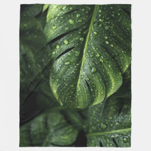 Cobertor De Velo Lush Monstera Leaves with Morning Dew Drops