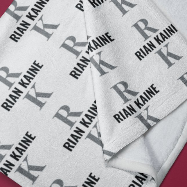 Cobertor De Velo Monograma com 2 letras moderno repetido por todo o (Criador carregado)