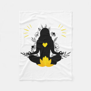 Cobertor De Velo Mulher Meditando Yoga Espiritualidade Atenção Plen