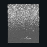 Cobertor De Velo Nome do Monograma da Girly Glitter Sparkle Cinza S<br><div class="desc">Cinzas de prata e carvão (Cinzas) Faux Sparkle Glitter Monogramas Name e inicial Fleece Blanket. Isto faz o doce e perfeito aniversário de 16 anos,  casamento,  chá de panela,  aniversário,  chá de fraldas ou festa de solteira presente para alguém que ama luxo de luxo e estilos quíticos.</div>