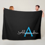 Cobertor De Velo Nome do Monograma Girly de Script Preto Azul<br><div class="desc">Nome do Monograma Simples de Script Preto e Azul e Folheto Inicial de Folha. Isto faz o doce e perfeito aniversário de 16 anos,  casamento,  chá de panela,  aniversário,  chá de fraldas ou festa de solteira presente para alguém que ama luxo de luxo e estilos quíticos.</div>