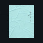 Cobertor De Velo Nome Moderno do Monograma Azul Aqua<br><div class="desc">Nome do Monograma de Teal Azul Aqua Fleece Blanket. Isto faz o doce e perfeito aniversário de 16 anos,  casamento,  chá de panela,  aniversário,  chá de fraldas ou festa de solteira presente para alguém que ama luxo de luxo e estilos quíticos.</div>