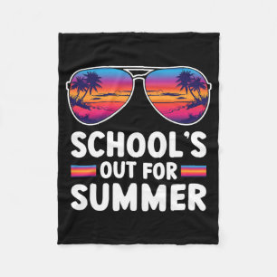 Cobertor De Velo O último dia da escola está fora para o verão.