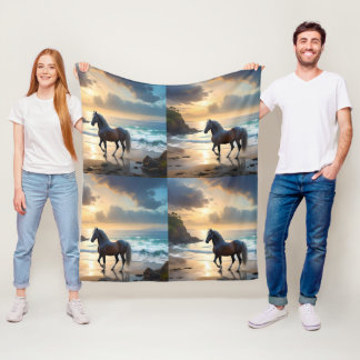 Cobertor De Velo Ouro Grace: Um Cavalo de Palomino na praia Sunset