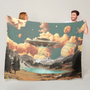 Cobertor De Velo OVNI Surreal Acima do Lago da Montanha com Planeta