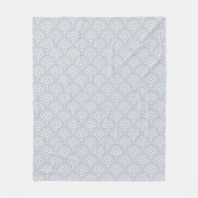 Cobertor De Velo Padrão de ondas de mandala azul sobre fundo branco (Frente)