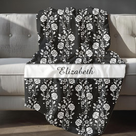 Cobertor De Velo Padrão Floral Preto e Branco Romântico com Nome Im