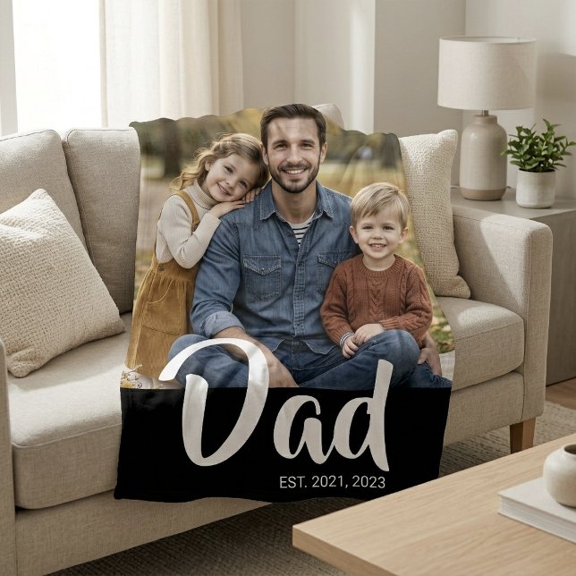 Cobertor De Velo Pai Estabeleceu Foto de Letra Moderna Preta (Dad Established Black Modern Script Photo Fleece Blanket)