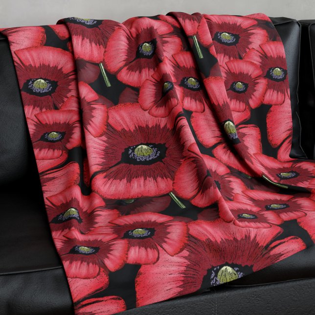 Cobertor De Velo Papas Negras e Vermelhas Folheto Floral (Pop a poppy blanket on your sofa and snuggle up)