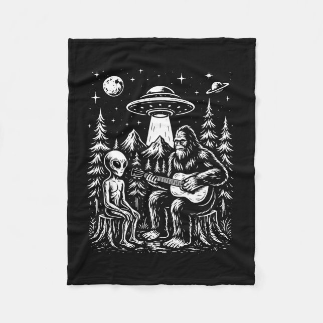 Cobertor De Velo Pé-grande tocando violão com alienígena e ovni (Frente)