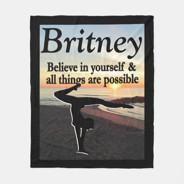 COBERTOR DE VELO PIRAÇÃO PERSONALIZADA DE GAROTA GINÁTICA (Frente)