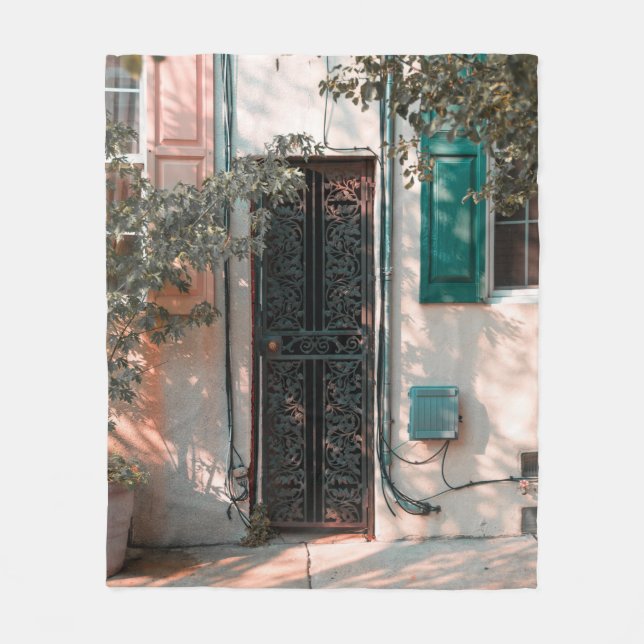 COBERTOR DE VELO PORTA DE SEGURANÇA DE FERRO VERDE FECHADA (Frente)