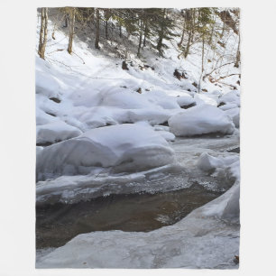 Cobertor De Velo Rio de Montanha de Inverno – Wild Nature Romênia